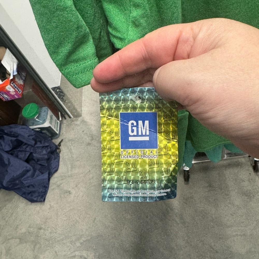 General Motors: Chevrolet Official T-Shirt | size 2xl - Picture 4 of 4